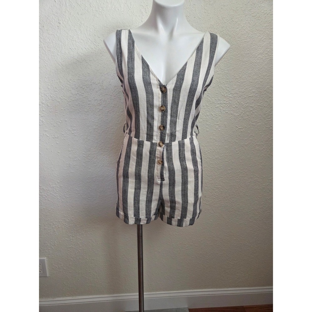 VICI Womens Grey Cream Striped Linen Blend Button Front Sleeveless‎ Romper Small